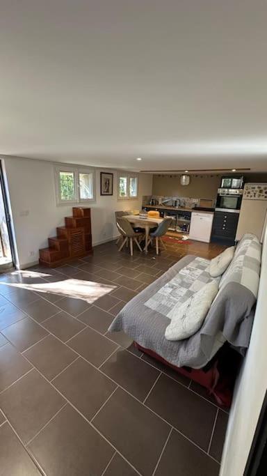 拉加尔德Jardin & Terrasse Ombragee - T2 Cozy Et Paisible公寓 外观 照片